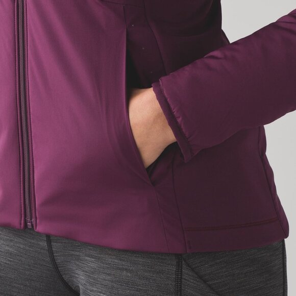 Lululemon Women's Run For Cold Jacket - Plum - Picture 4 of 11